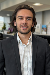 Looking to Connect with Queer Men